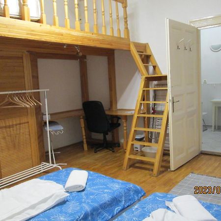Lavender Apartment Near Heroes' Square & Puskas Stadium Budapest Luaran gambar